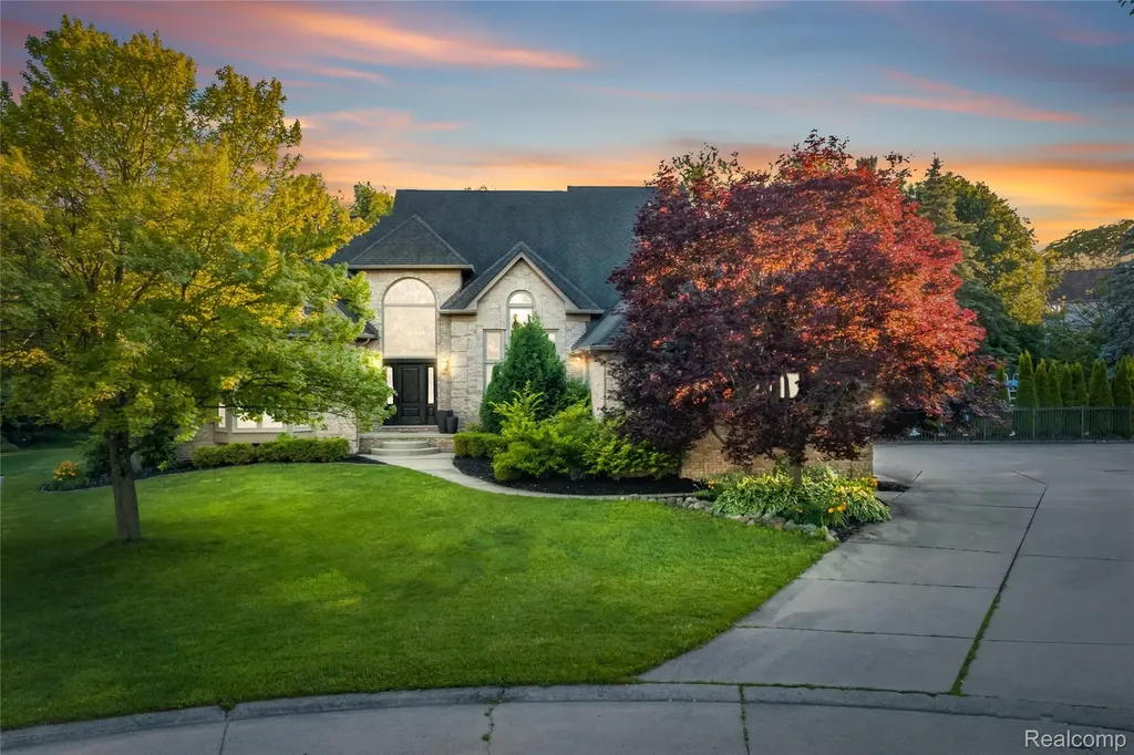 53961 Sutherland Court Shelby Charter Township MI 48316