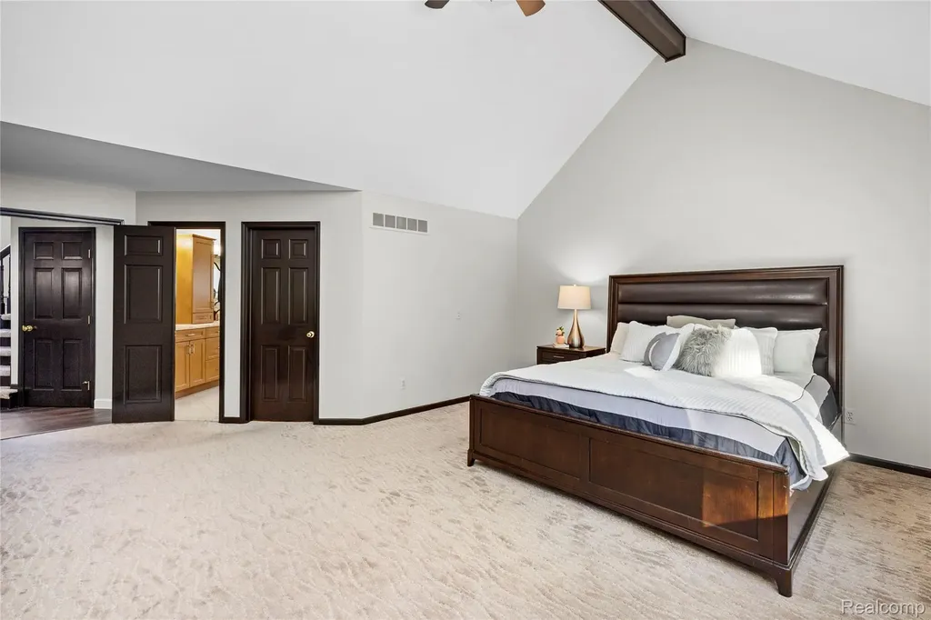 53961 Sutherland Court Shelby Charter Township MI 48316