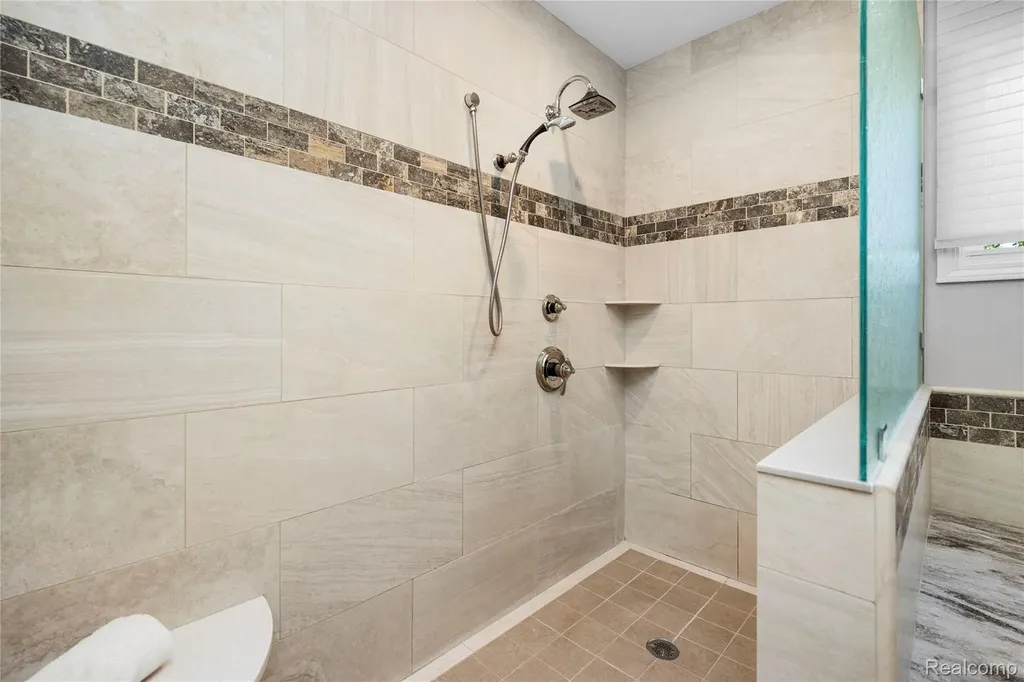 53961 Sutherland Court Shelby Charter Township MI 48316