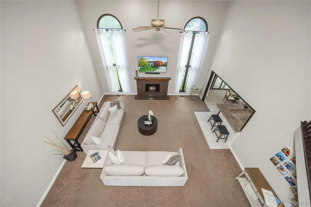 53961 Sutherland Court Shelby Charter Township MI 48316
