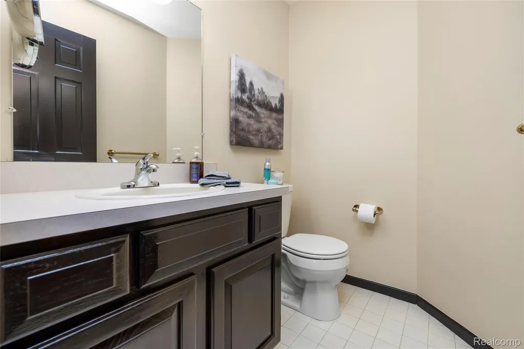 53961 Sutherland Court Shelby Charter Township MI 48316