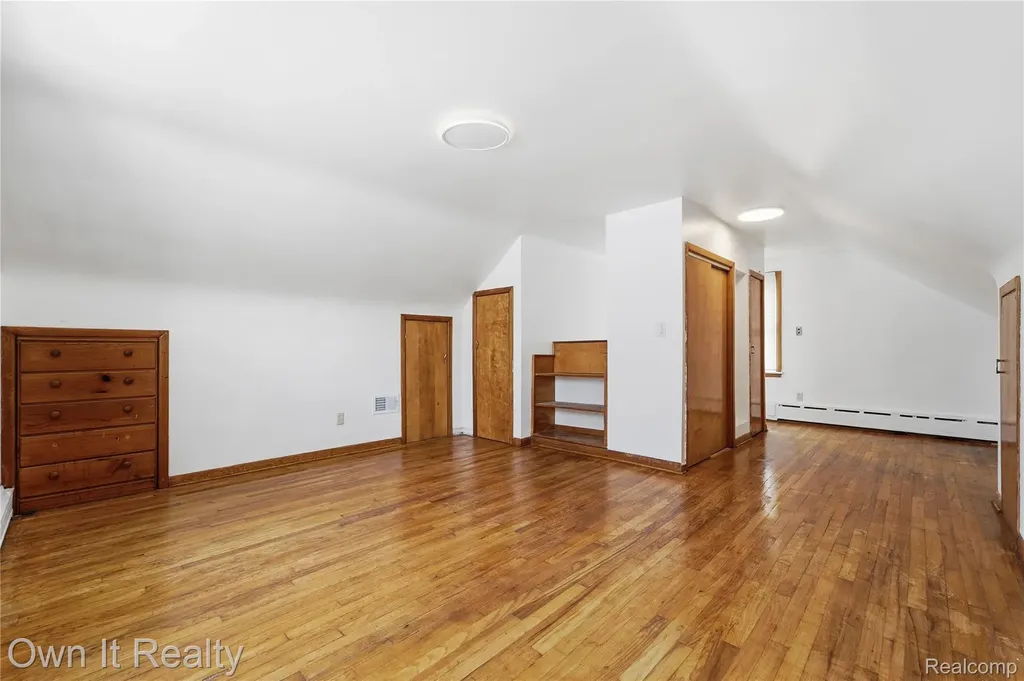 6454 Vaughan Street Detroit City MI 48228