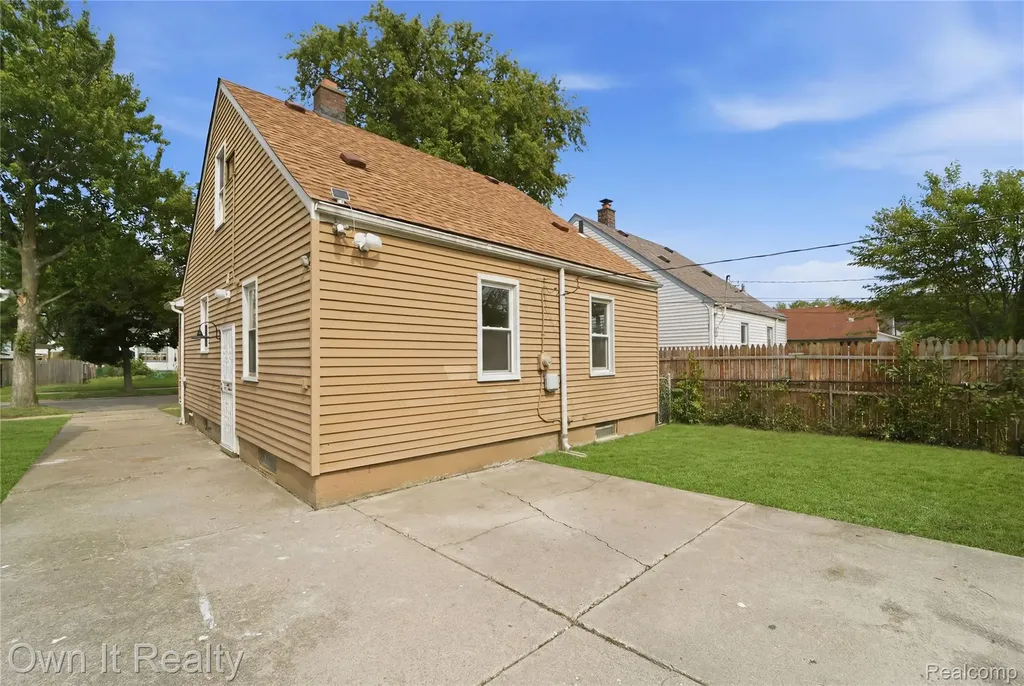 6454 Vaughan Street Detroit City MI 48228