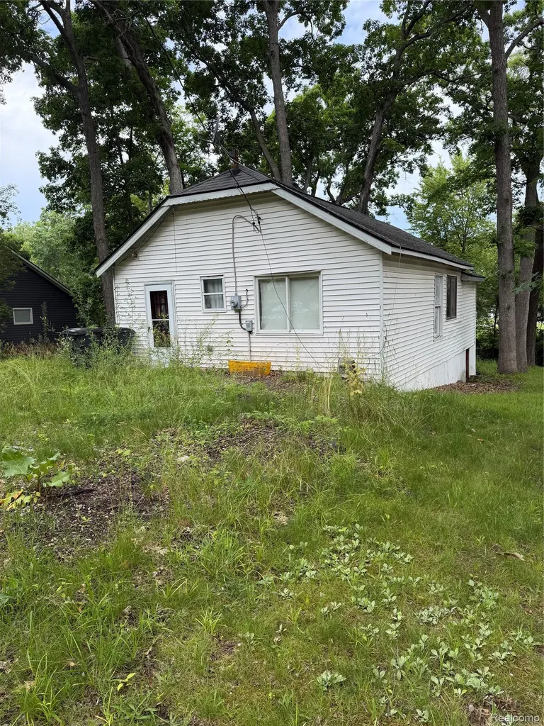 10171 Skeman Road Brighton Township MI 48114