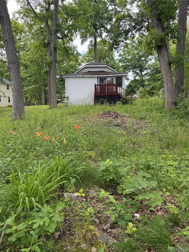 10171 Skeman Road Brighton Township MI 48114