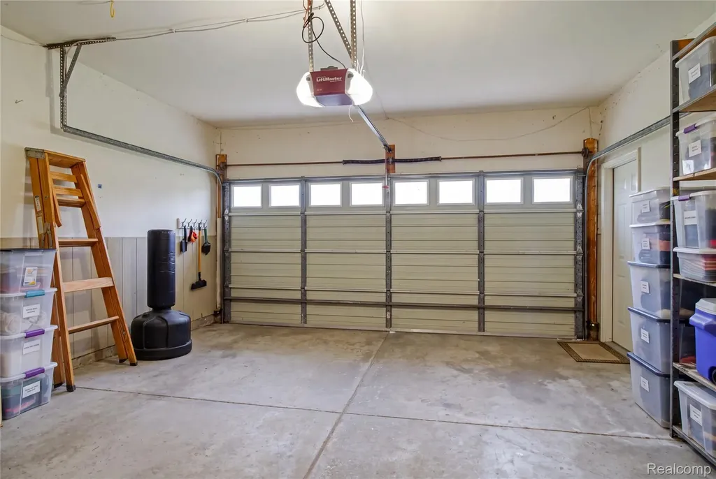 7878 Charrington Drive Canton Charter Township MI 48187