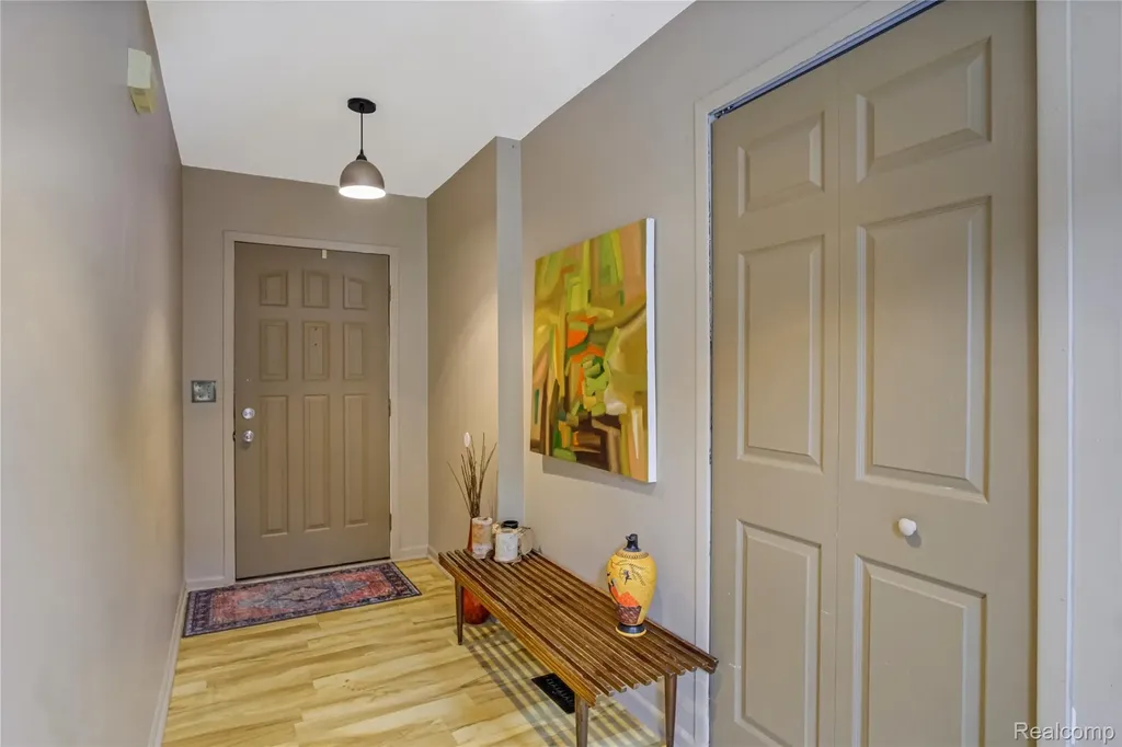 7878 Charrington Drive Canton Charter Township MI 48187