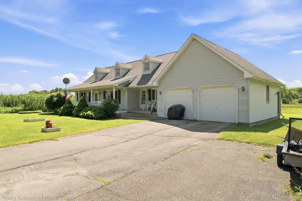 959 Braidwood Road Riley Township MI 48041