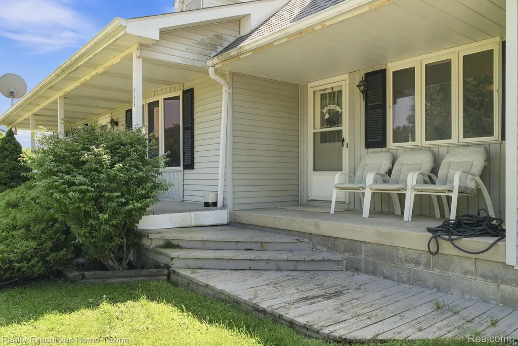 959 Braidwood Road Riley Township MI 48041