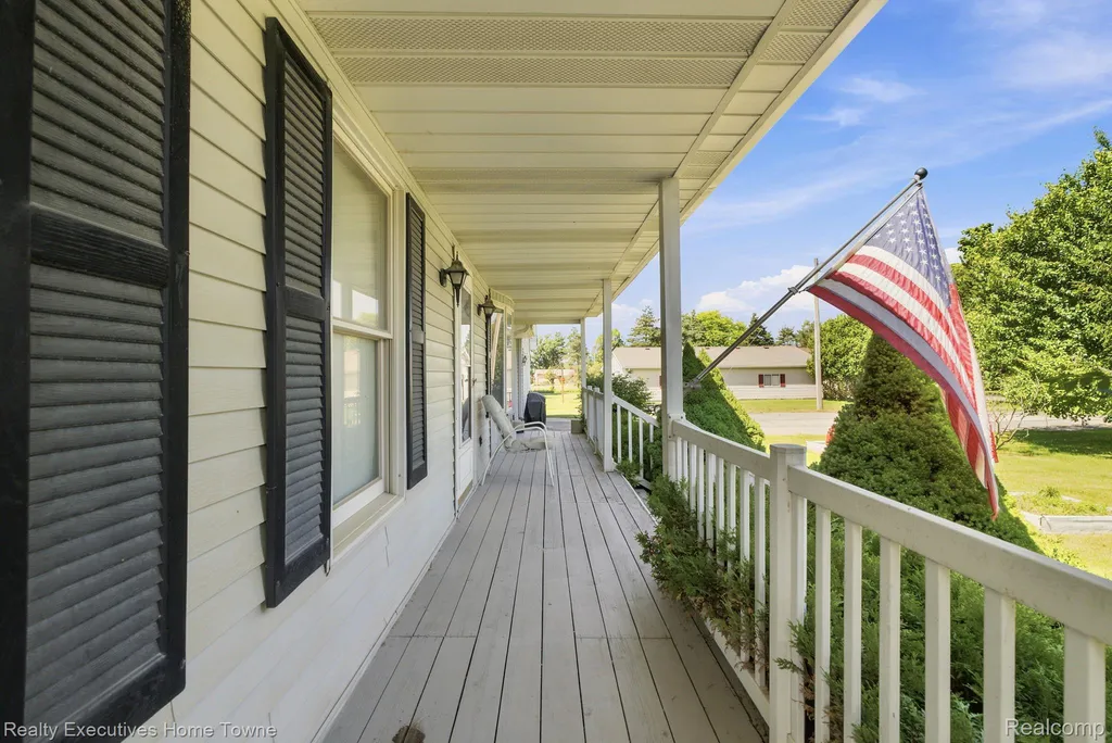 959 Braidwood Road Riley Township MI 48041
