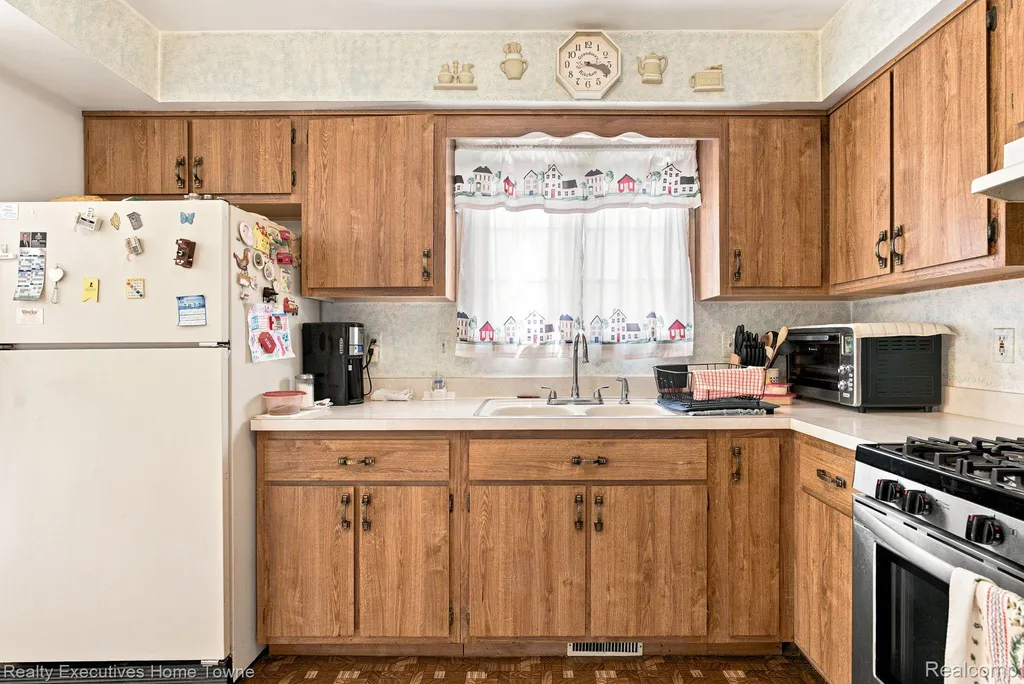 959 Braidwood Road Riley Township MI 48041