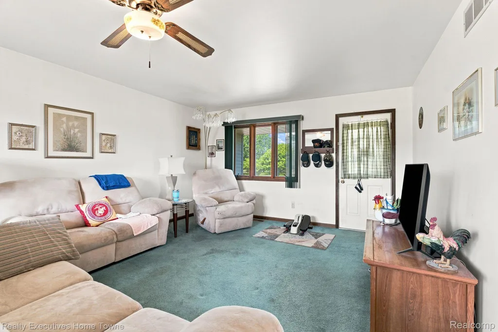 959 Braidwood Road Riley Township MI 48041