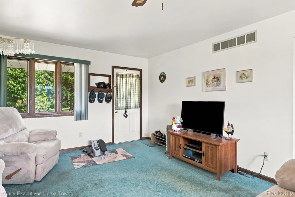 959 Braidwood Road Riley Township MI 48041