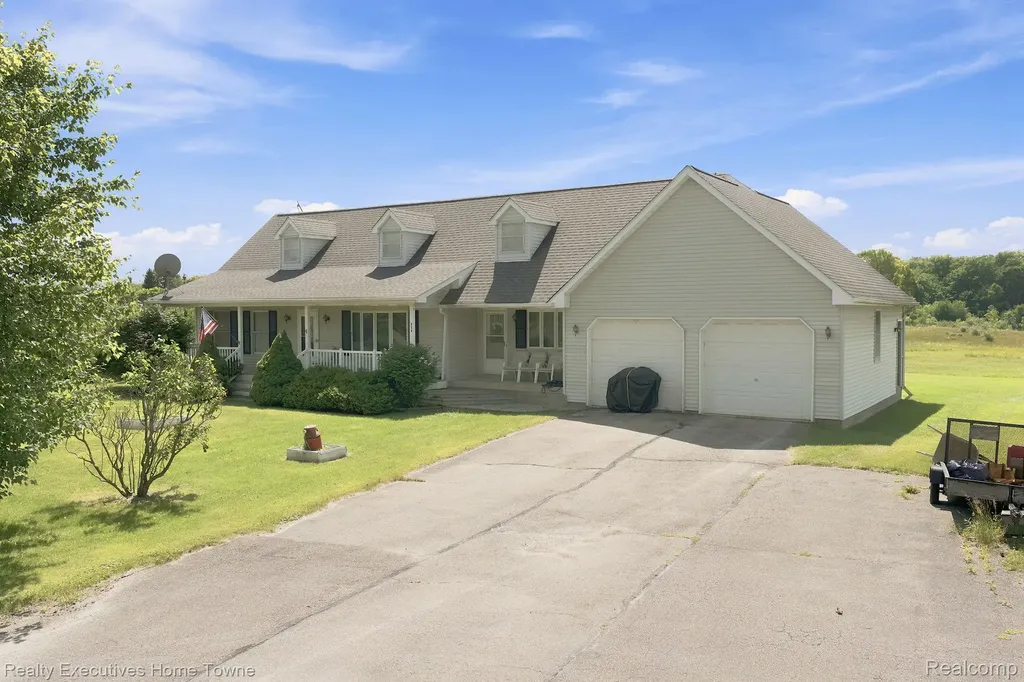 959 Braidwood Road Riley Township MI 48041