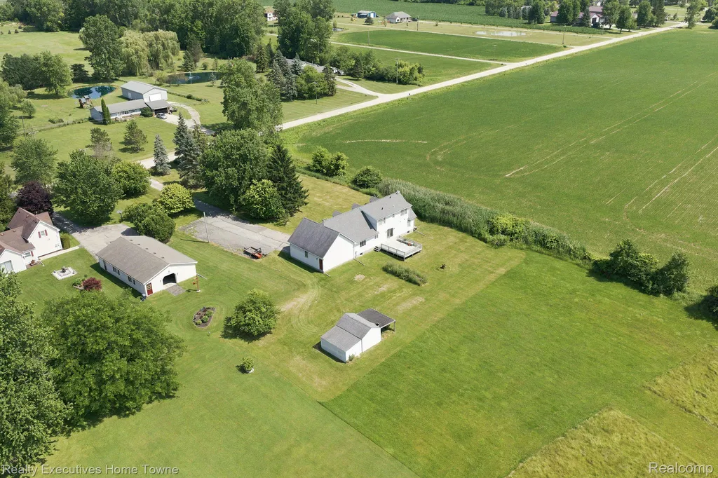 959 Braidwood Road Riley Township MI 48041