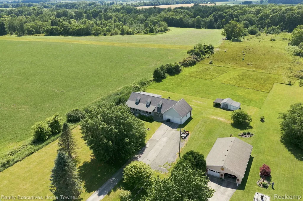 959 Braidwood Road Riley Township MI 48041