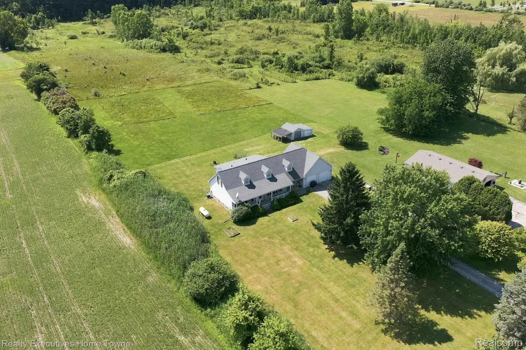 959 Braidwood Road Riley Township MI 48041