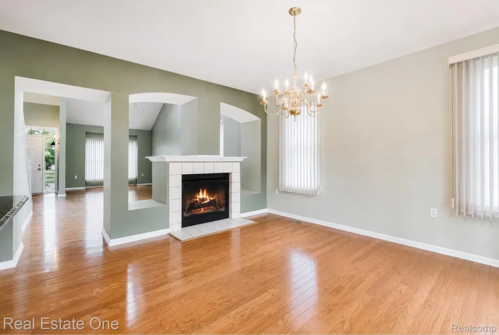 3622 Camden Court Auburn Hills City MI 48326