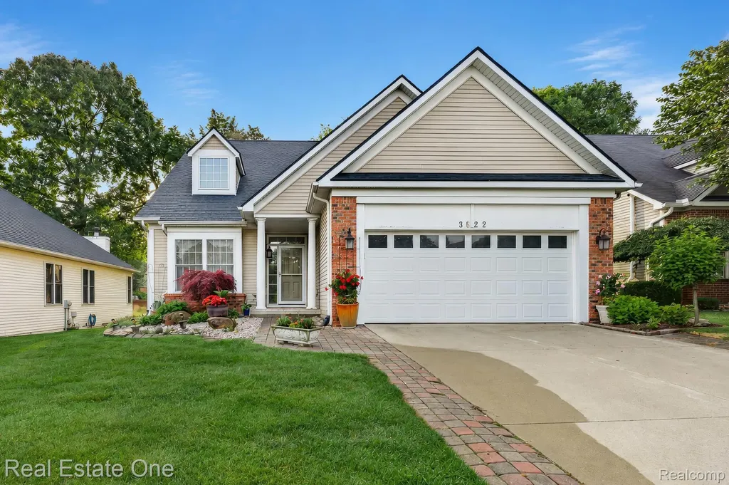 3622 Camden Court Auburn Hills City MI 48326