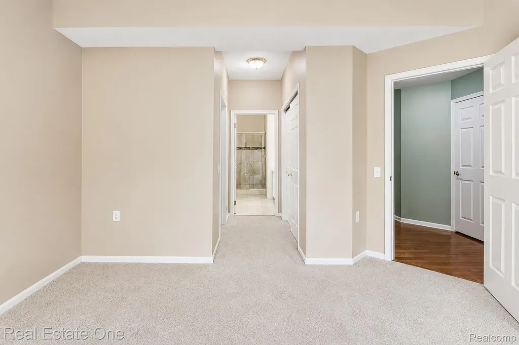 3622 Camden Court Auburn Hills City MI 48326