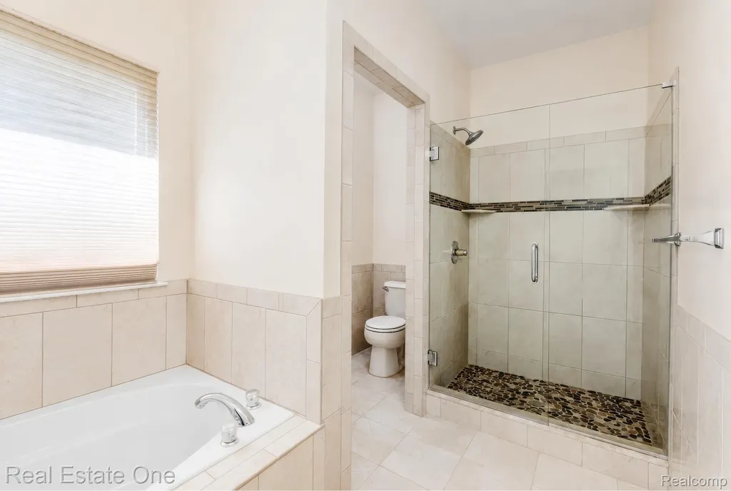 3622 Camden Court Auburn Hills City MI 48326