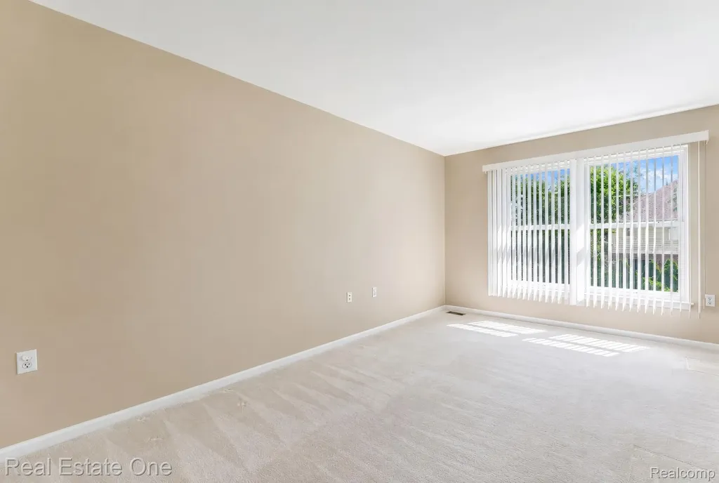 3622 Camden Court Auburn Hills City MI 48326