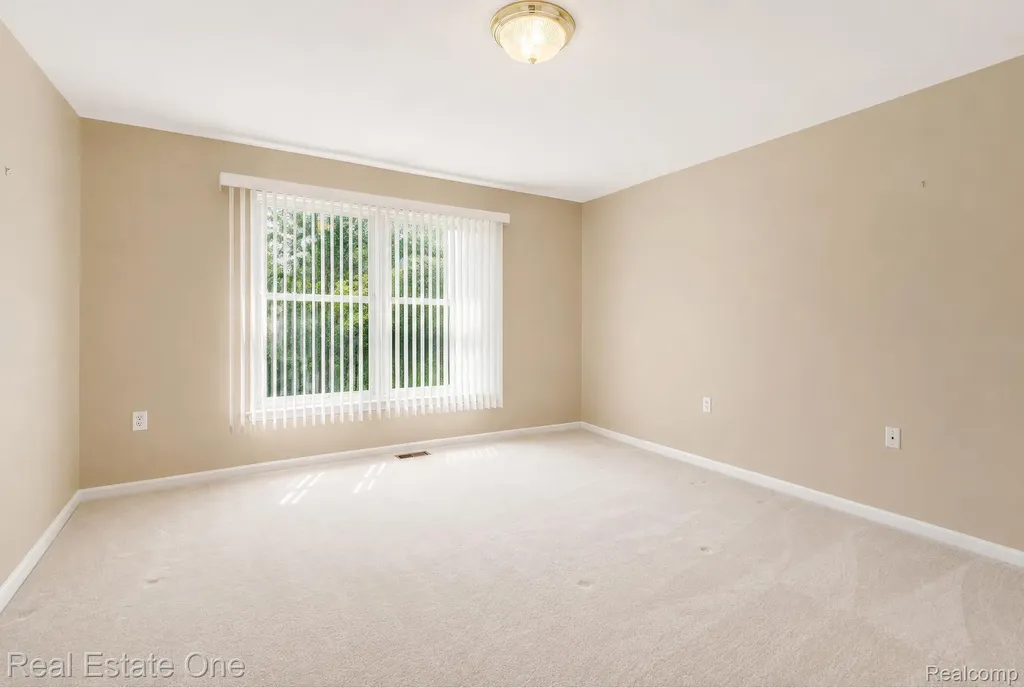 3622 Camden Court Auburn Hills City MI 48326