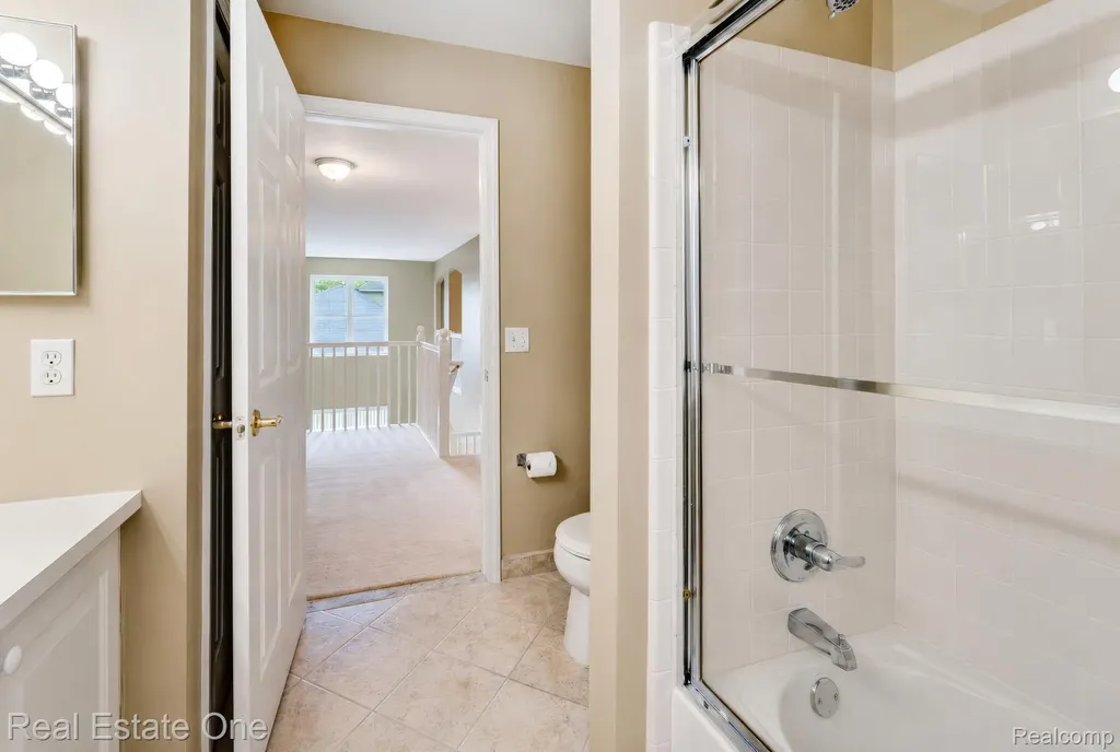 3622 Camden Court Auburn Hills City MI 48326