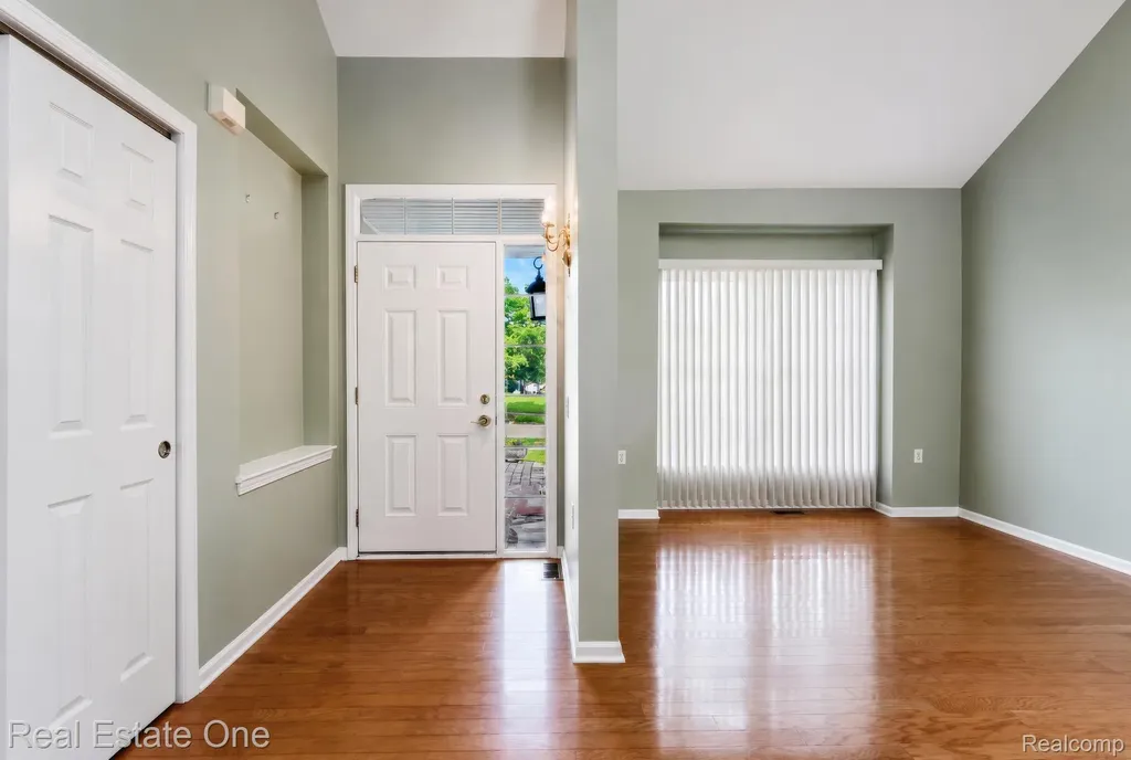 3622 Camden Court Auburn Hills City MI 48326