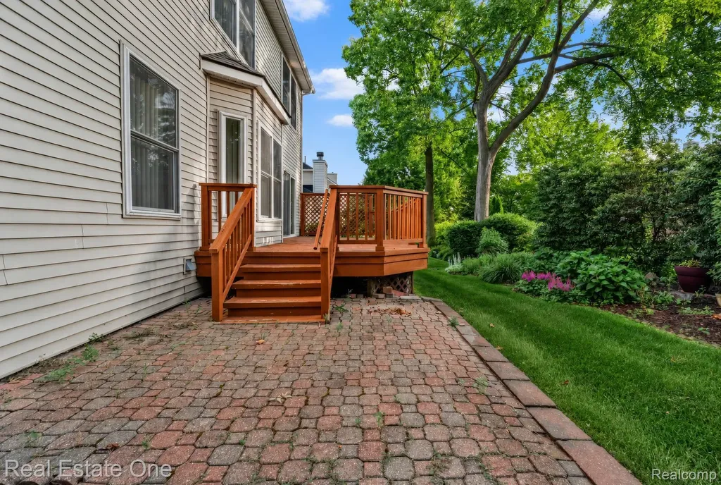 3622 Camden Court Auburn Hills City MI 48326