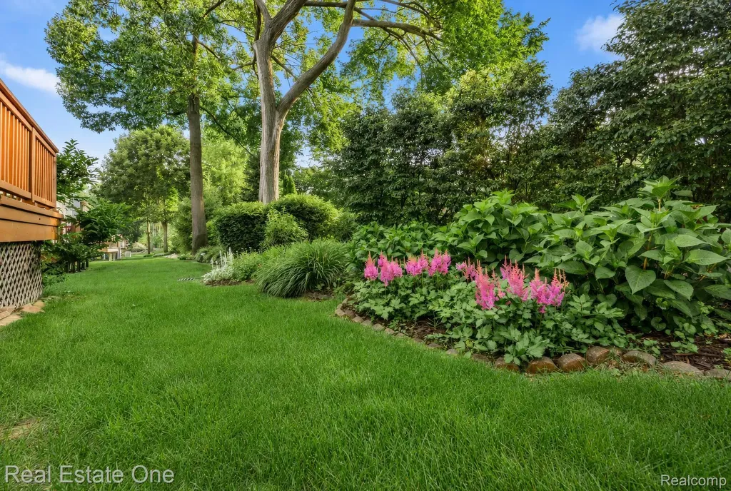 3622 Camden Court Auburn Hills City MI 48326