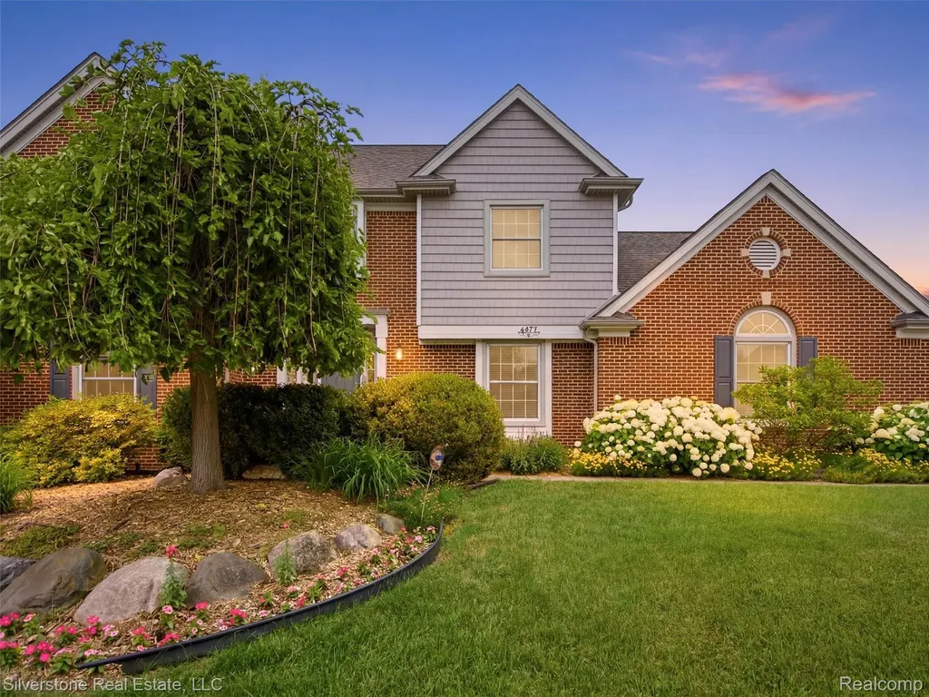 6577 Edith Court Troy City MI 48085