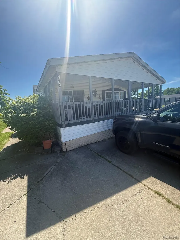 58904 Lily Court New Haven Village MI 48048