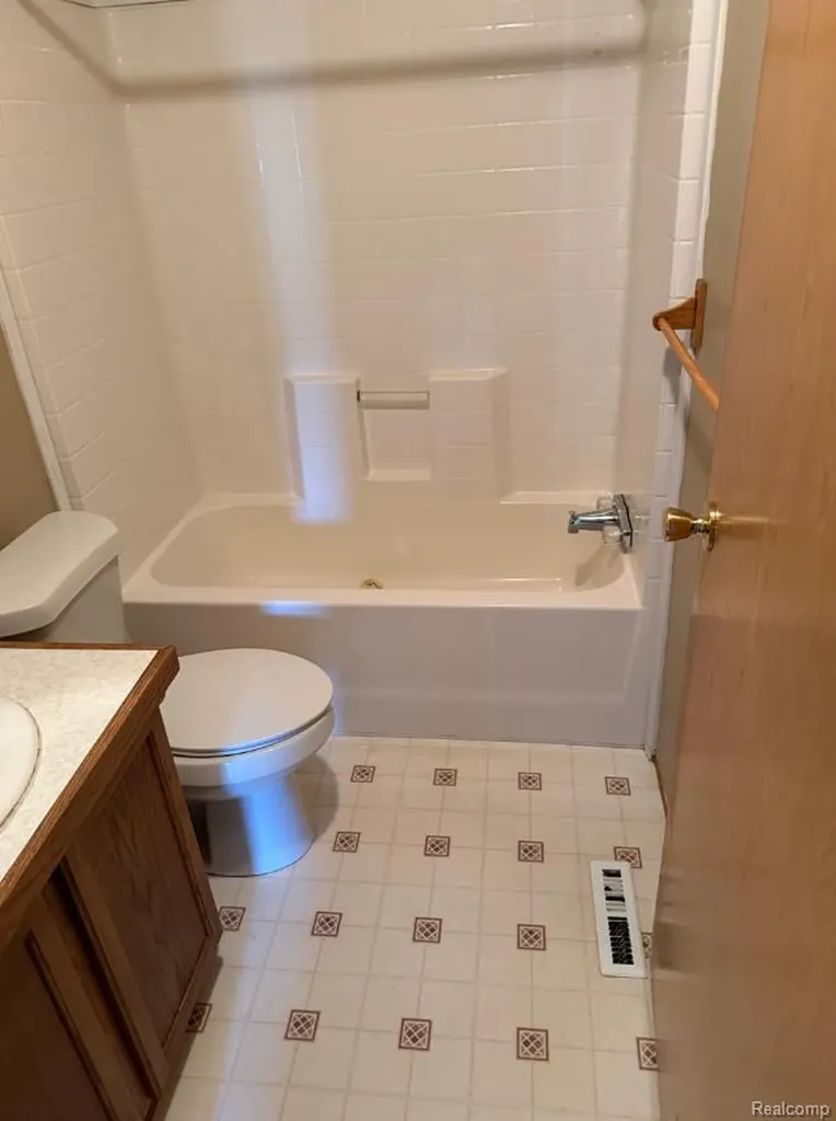 58904 Lily Court New Haven Village MI 48048