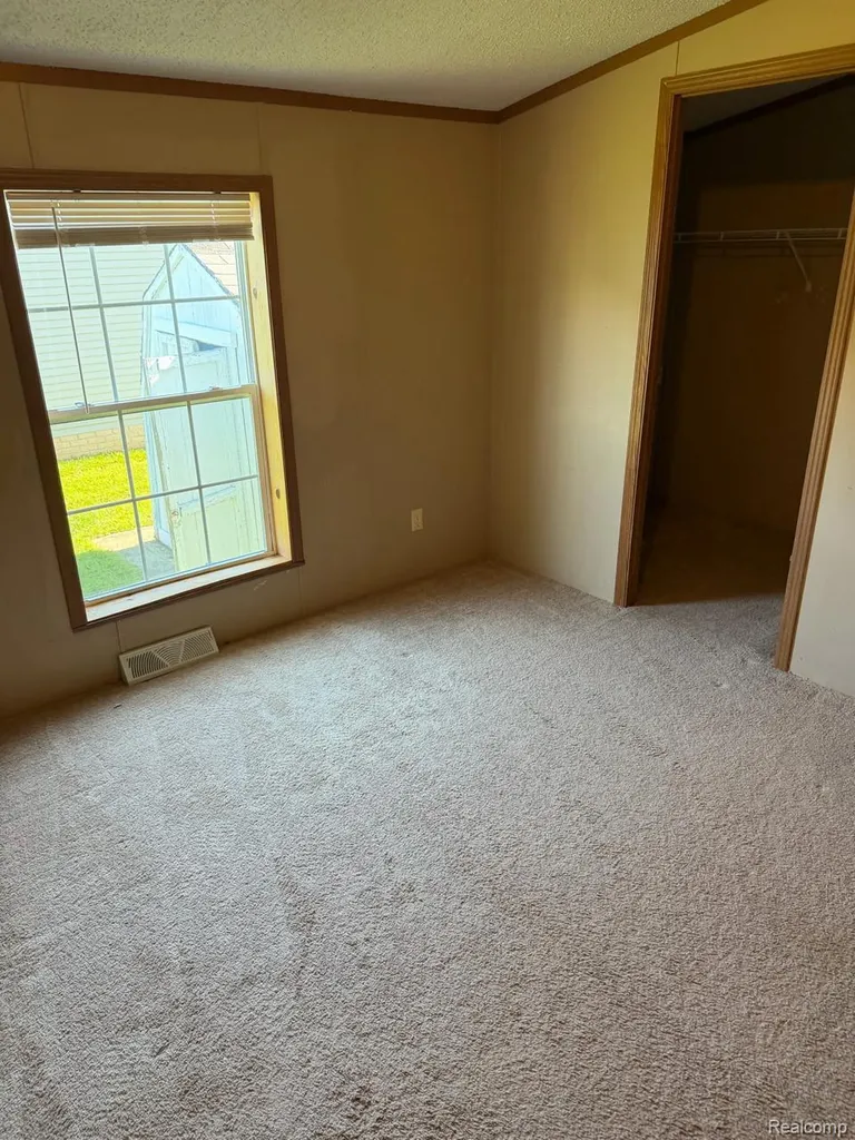 58904 Lily Court New Haven Village MI 48048