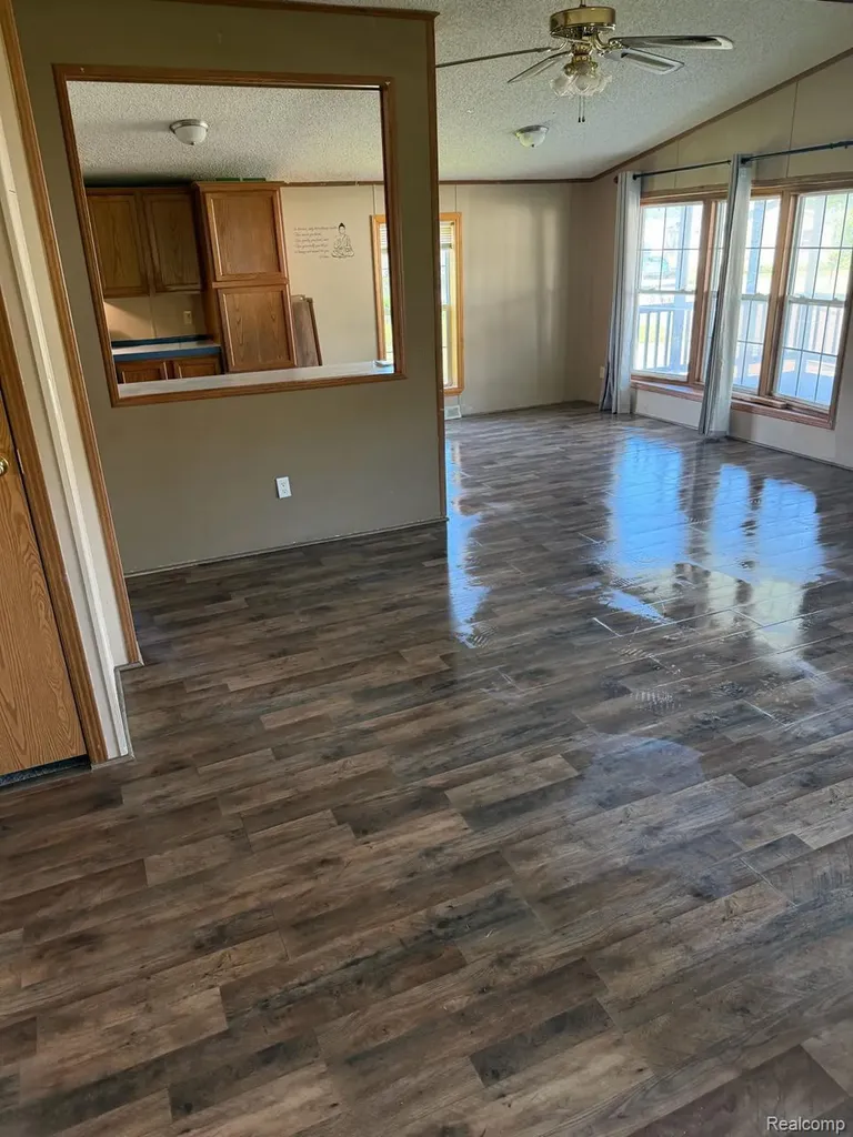 58904 Lily Court New Haven Village MI 48048