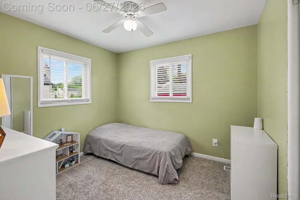 590 Hecht Drive Madison Heights City MI 48071