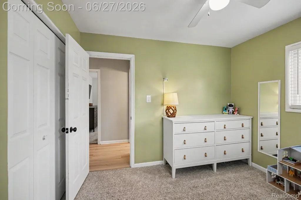 590 Hecht Drive Madison Heights City MI 48071