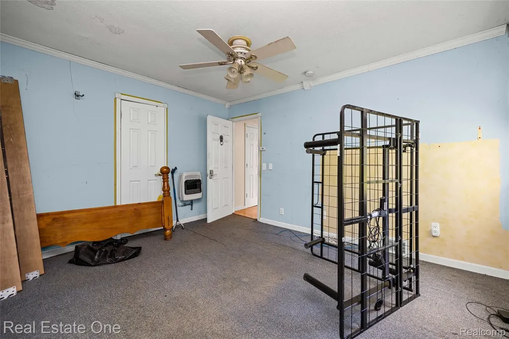 9585 N Eston Road Independence Charter Township MI 48348
