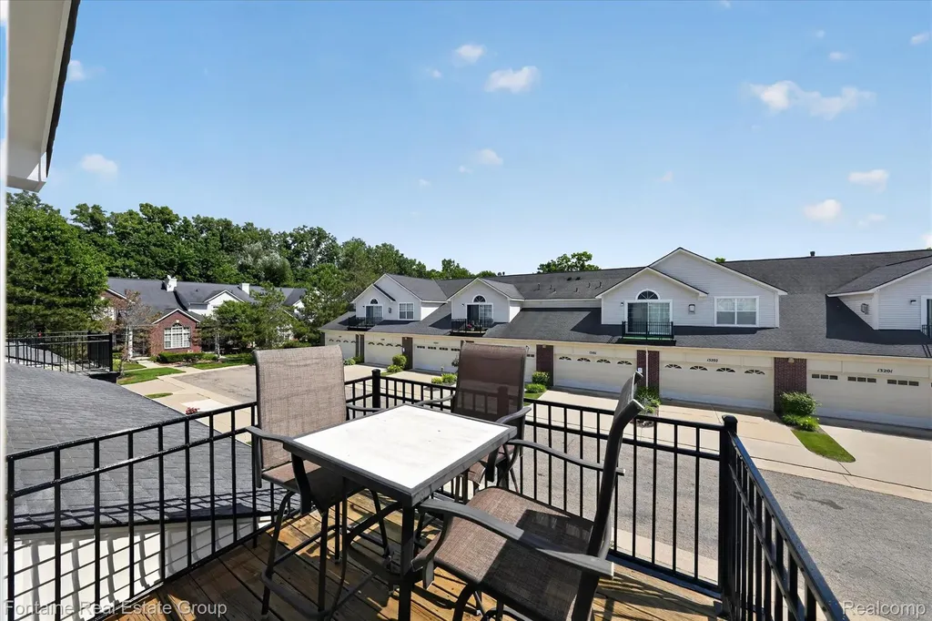 14203 Adri Circle Commerce Charter Township MI 48390