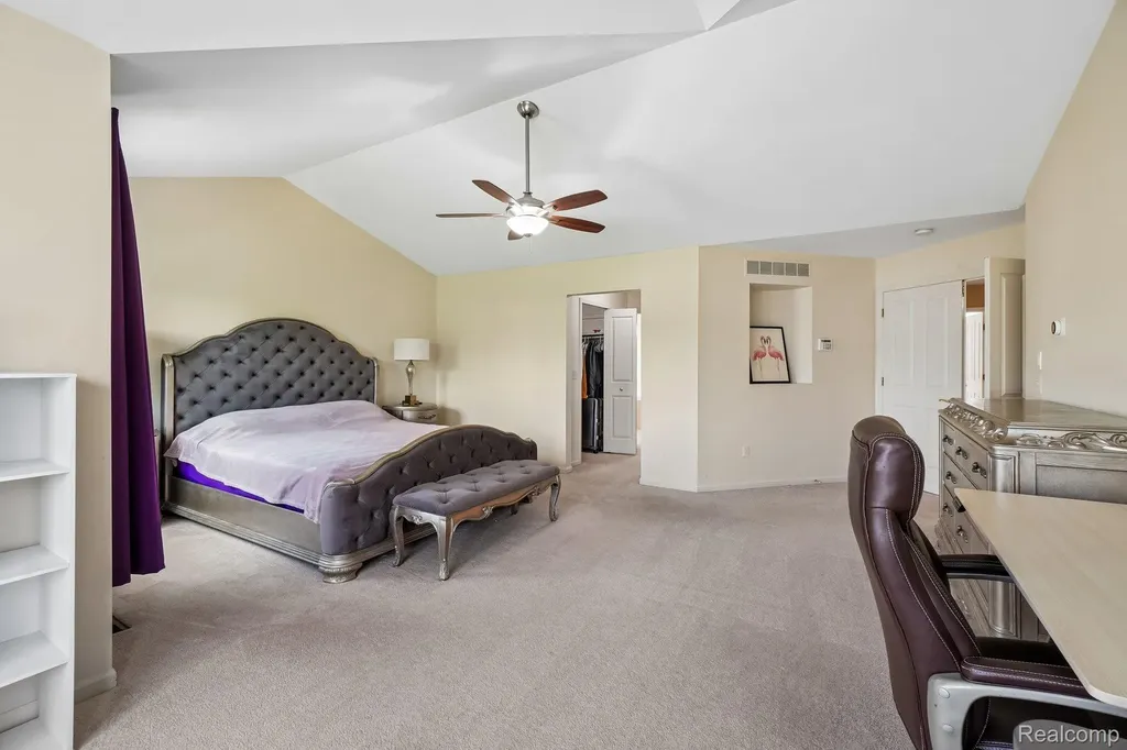 45896 Lathum Drive Novi City MI 48374