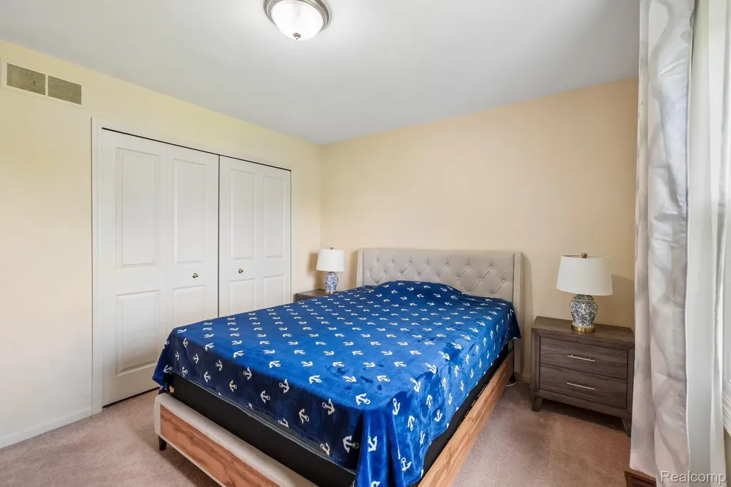 45896 Lathum Drive Novi City MI 48374