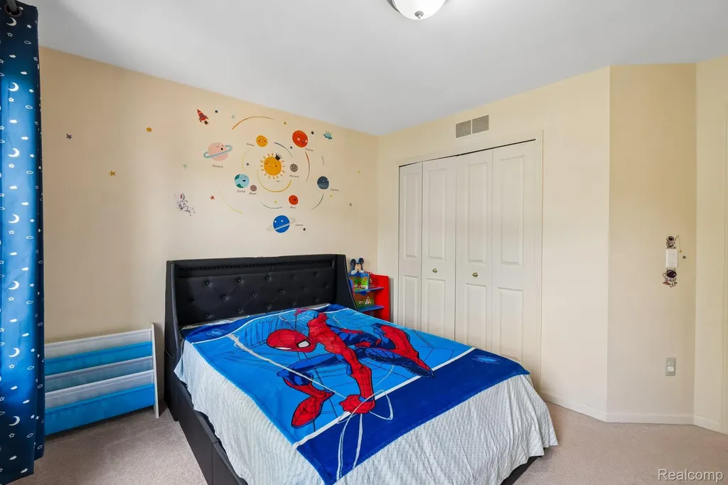 45896 Lathum Drive Novi City MI 48374