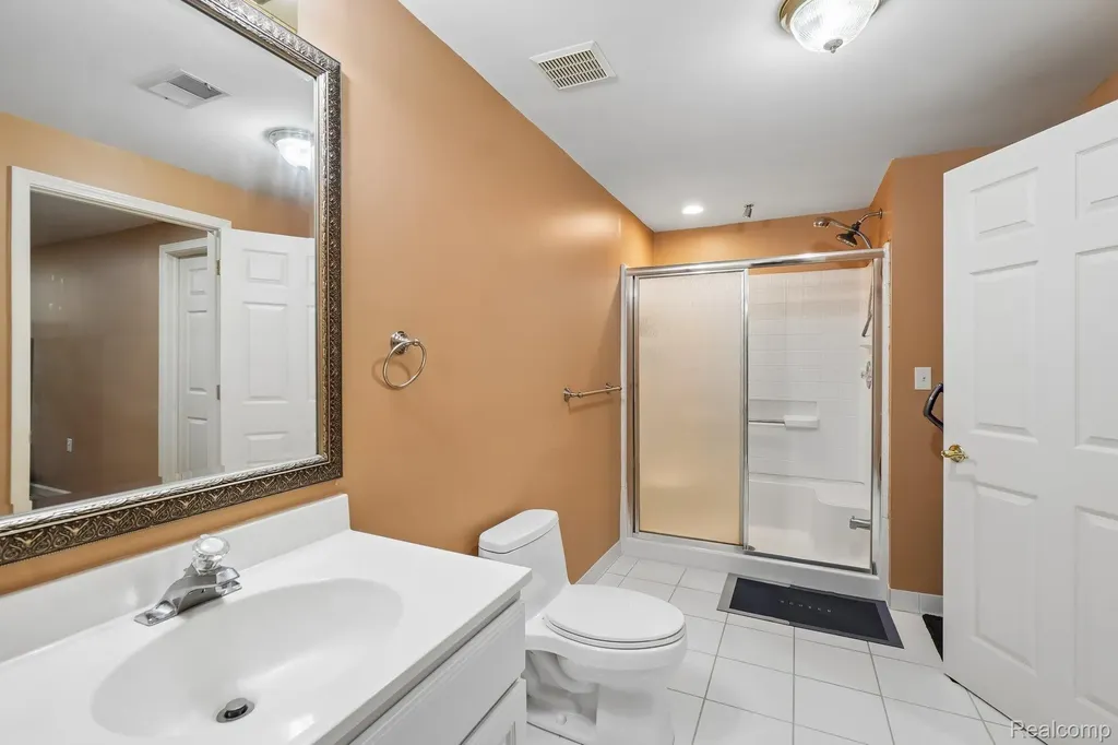 45896 Lathum Drive Novi City MI 48374