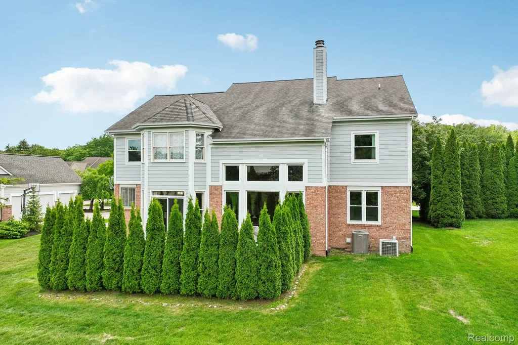 45896 Lathum Drive Novi City MI 48374