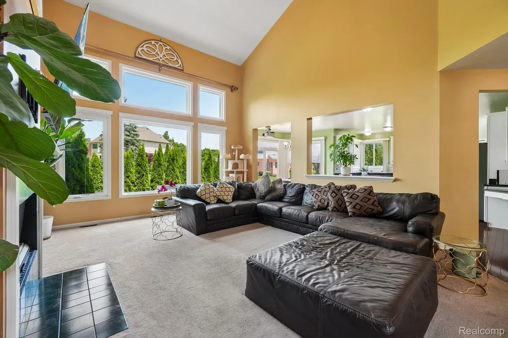 45896 Lathum Drive Novi City MI 48374