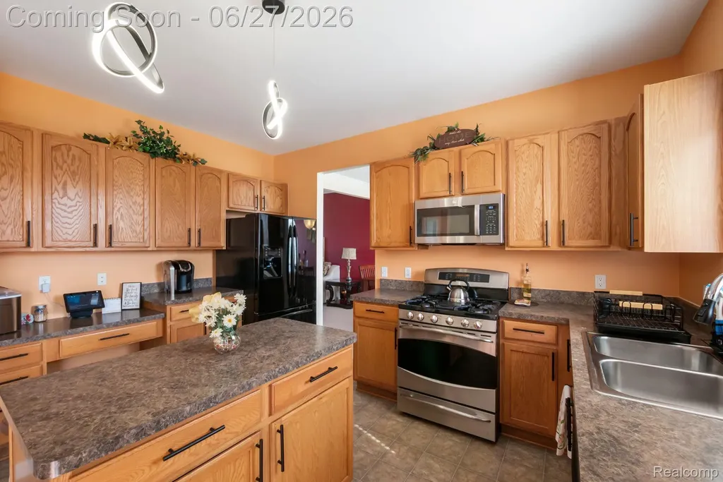 6552 Florence Lane Van Buren Charter Township MI 48111