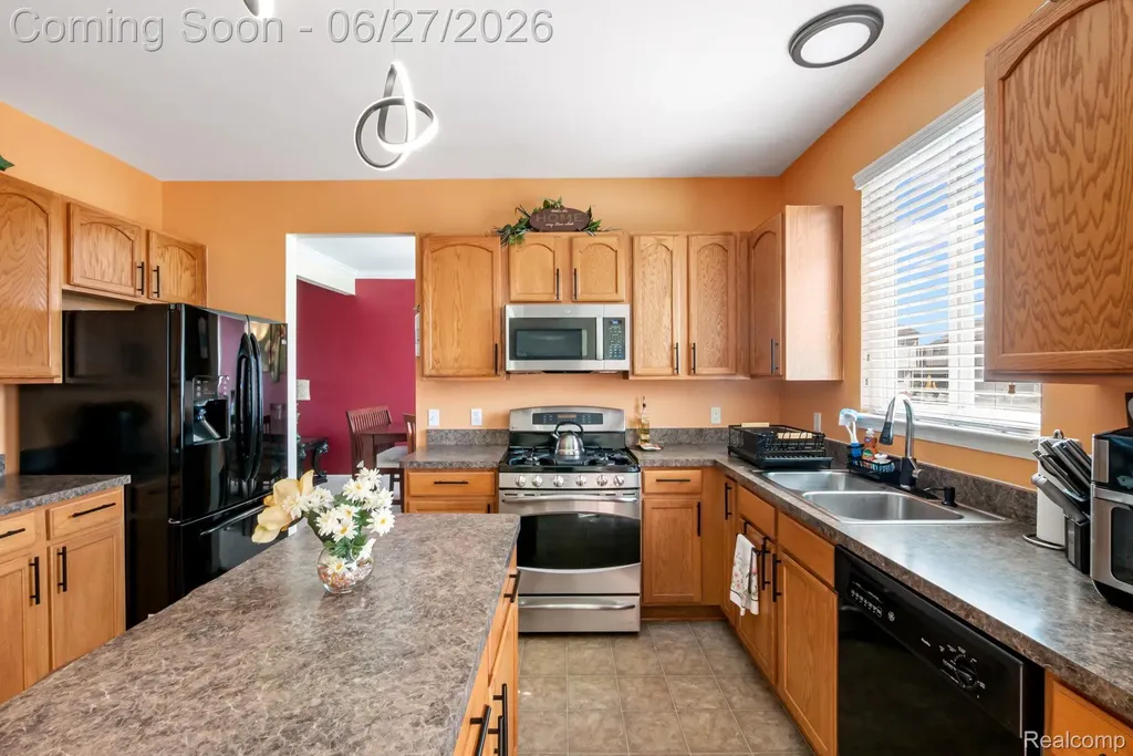 6552 Florence Lane Van Buren Charter Township MI 48111