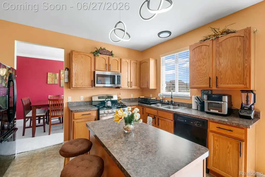 6552 Florence Lane Van Buren Charter Township MI 48111