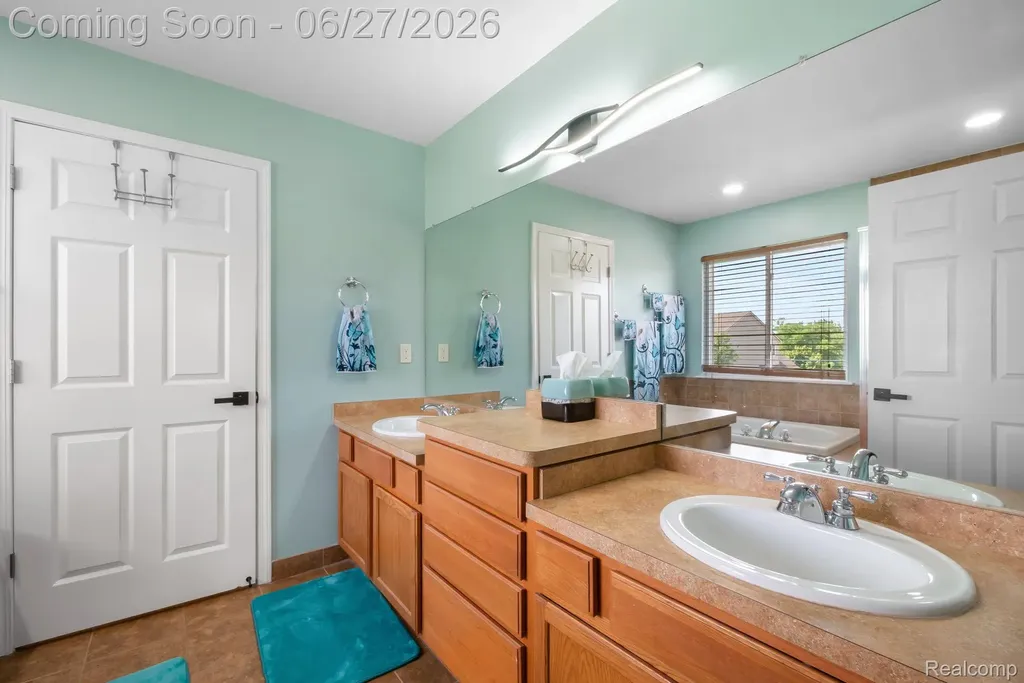 6552 Florence Lane Van Buren Charter Township MI 48111